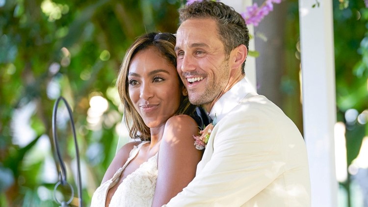 Zac Clark & Tayshia Adams