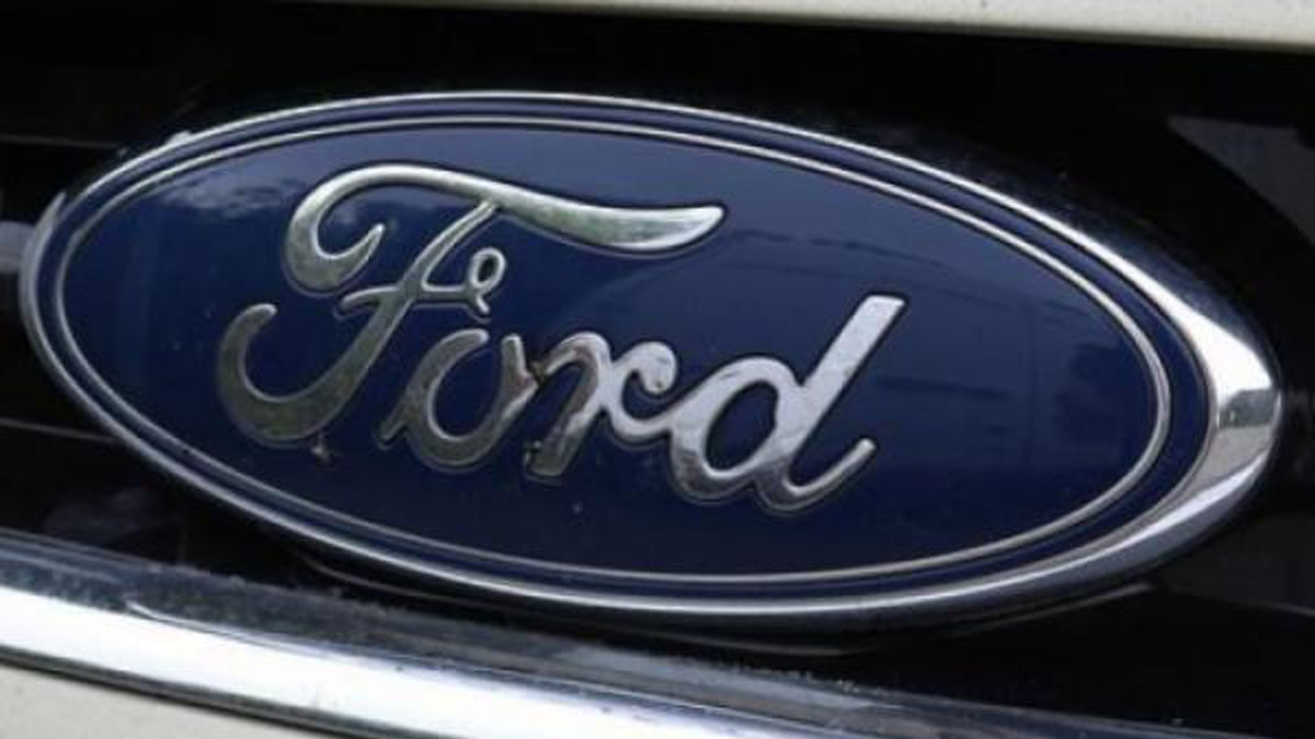 Ford's shares slumps by 105