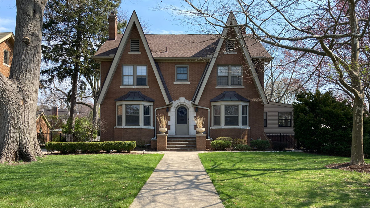 Michigan CEO arrested by FBI in fraud case. image via the Detroit news